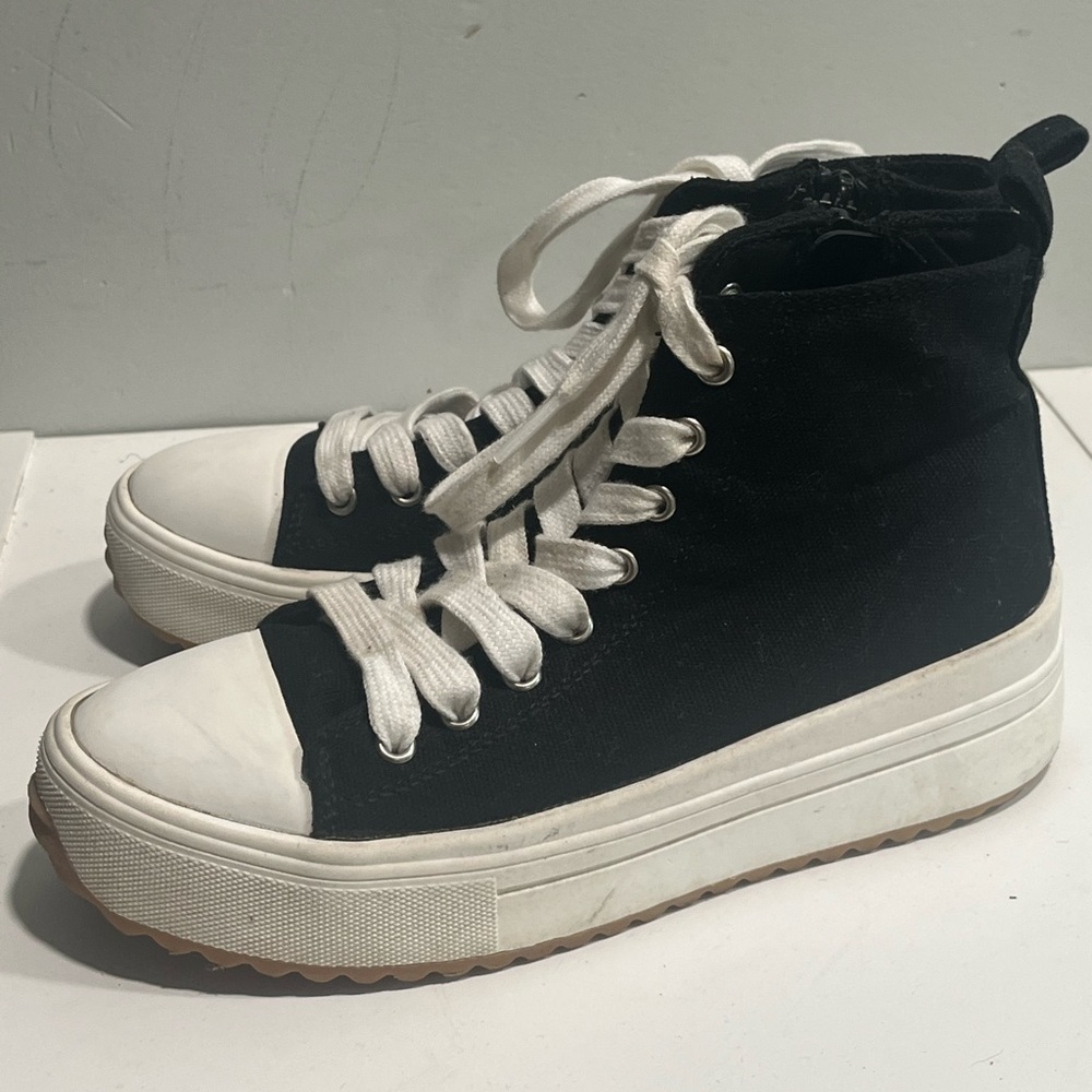 Girls High Top Platform Sneakers size 3 - Picture 3 of 8